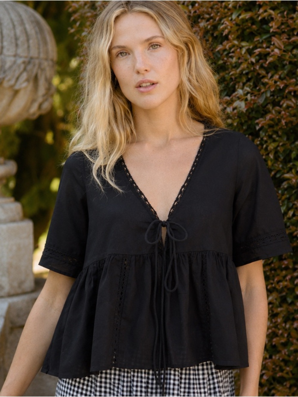 American Eagle Black Lace Trim Tie Front Boho Cottagecore 100% Cotton Blouse XS